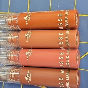 Italia Deluxe Mousse Matte Liquid Lipsticks Set of 4